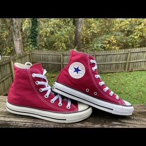 High top, Converse, burgundy